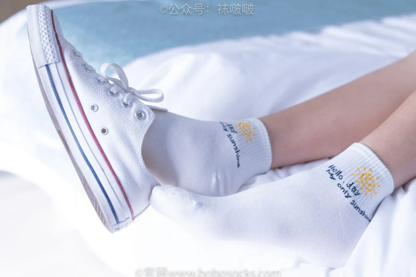 [BoBoSocks袜啵啵]NO.052 瑶瑶-JK制服、帆布鞋、白棉袜、裸足 [133P]插图2